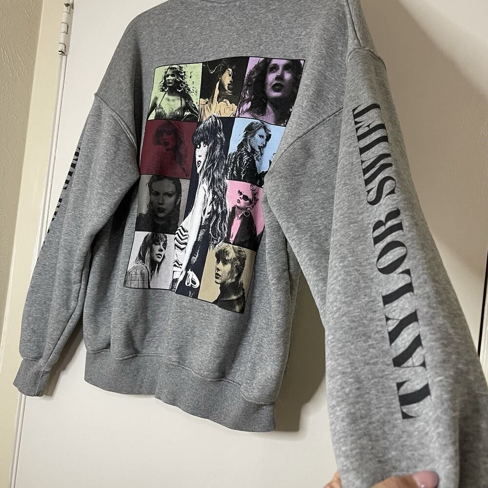 Taylor Swift The Eras Tour 1/4 Zip Sweatshirt Gray long sleeve Official Merc XS - Picture 7 of 7